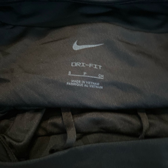 Black Nike Running Shorts - Picture 2 of 3